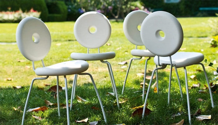 Ping Pong Pang Outdoor Chair by Serralunga Furniture Chairs